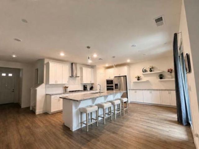 Room for rent in Mather, California