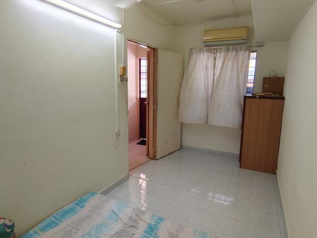 Room for rent in Petaling, Damansara Damai