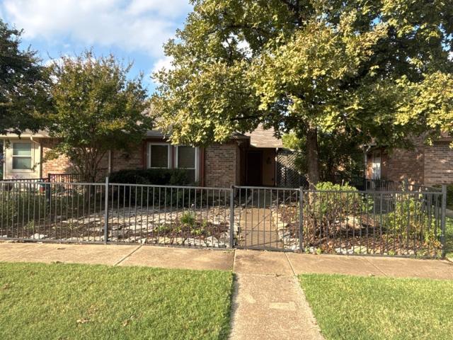 Room for rent in Denton, Texas