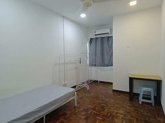 Room for rent in Petaling, Damansara Damai