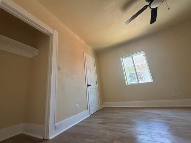Room for rent in Canoga Park, California