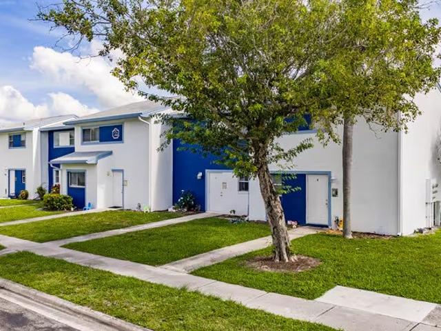Room for rent in Riviera Beach, Florida
