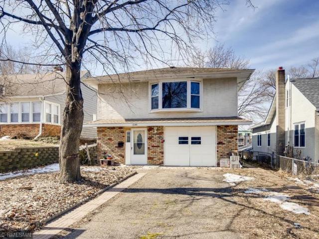 Room for rent in Falcon Heights, Ramsey County