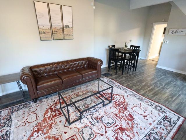 Room for rent in Grace-Tuxedo, Indianapolis