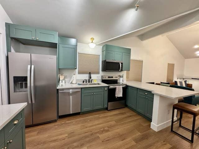 Room for rent in Pacoima Neighborhood Council, Canoga Park