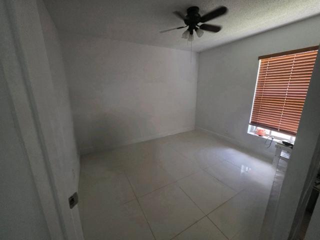 Room for rent in Coral Springs, Florida