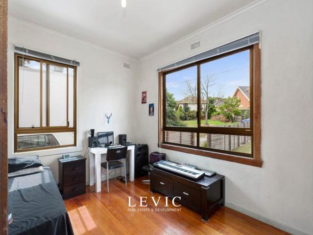 Room for rent in Camerons Creek, Victoria