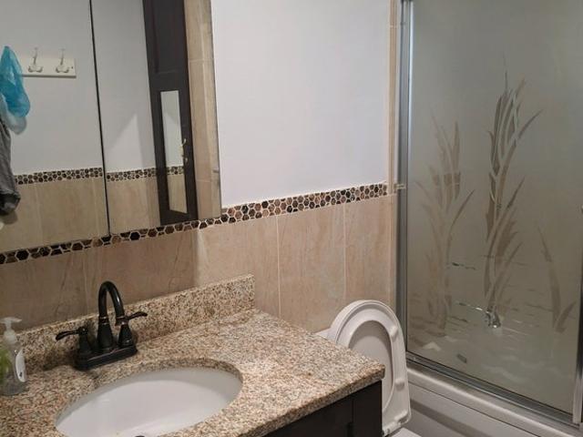 Room for rent in Hoffman Estates, Illinois