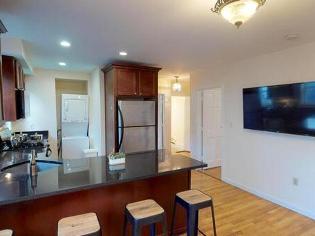 Room for rent in Cambridge, Massachusetts