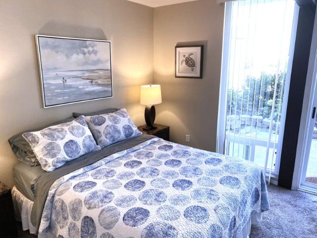 Room for rent in Carlsbad, California
