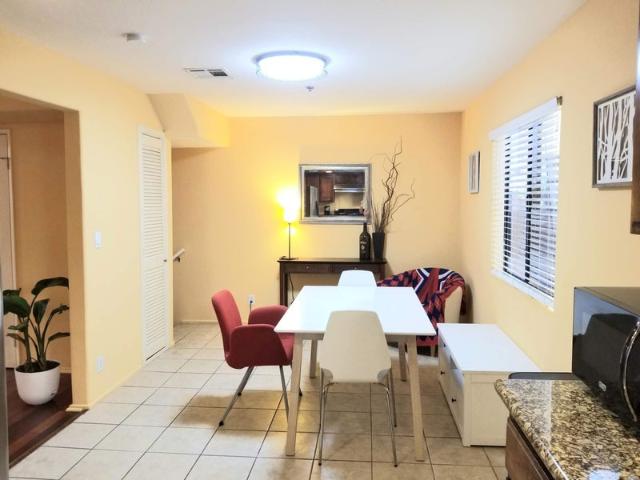 Room for rent in Alhambra, California