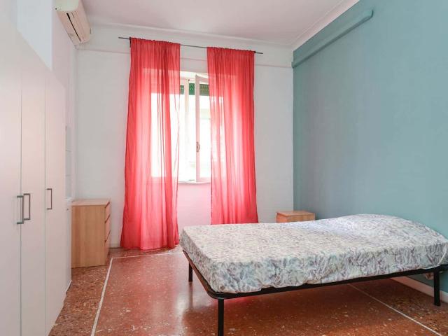 Stanza in affitto a Municipio Roma II, Roma Capitale