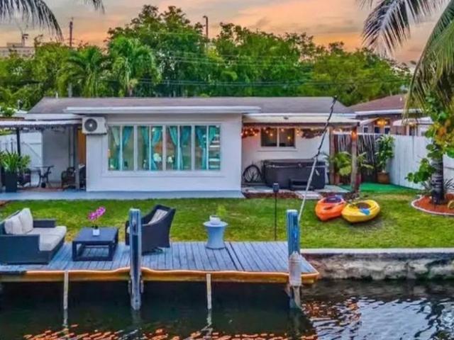 Room for rent in Fort Lauderdale, Broward County