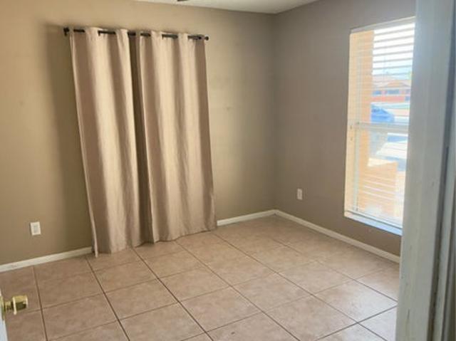 Room for rent in Laveen, Arizona