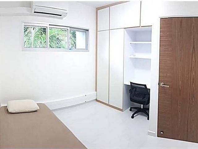 Room for rent in Shangri-la, Singapore