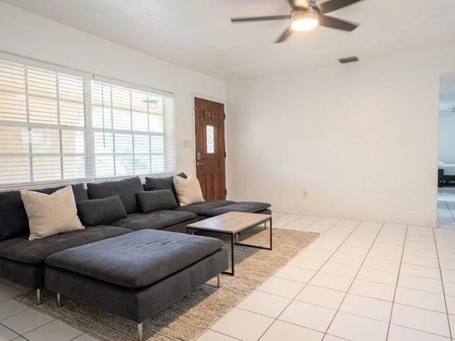 Room for rent in Roberta Place, Conway