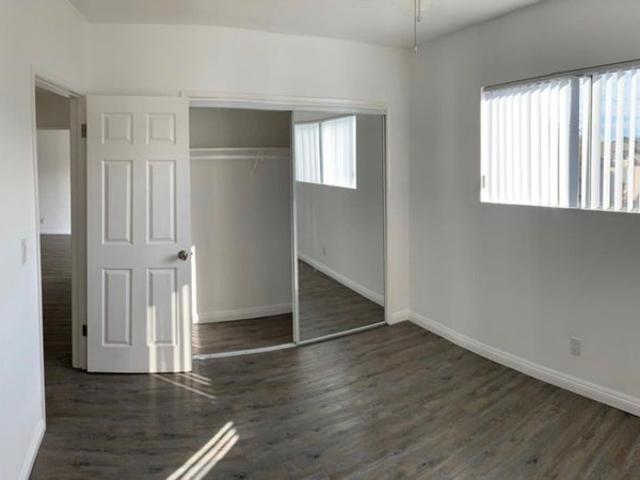 Room for rent in Redondo Beach, California