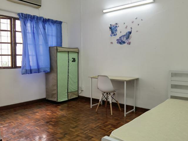 Room for rent in Country Heights Damansara, Kuala Lumpur