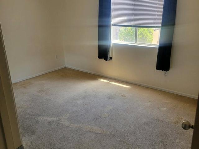 Room for rent in Youngtown, Arizona