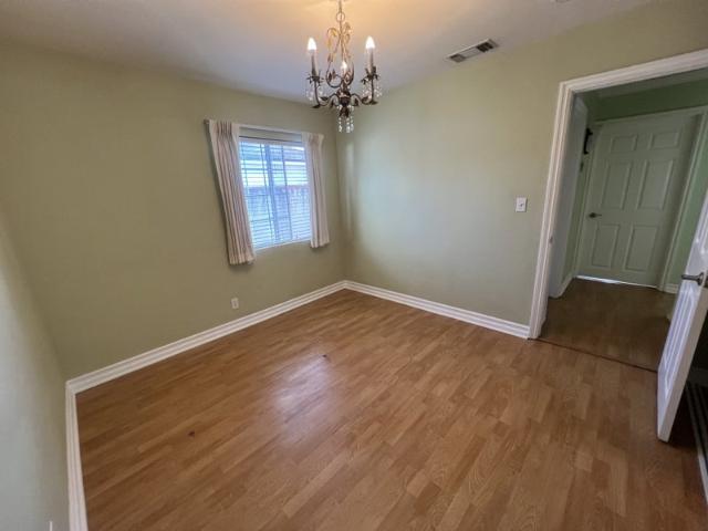 Room for rent in Burbank, California