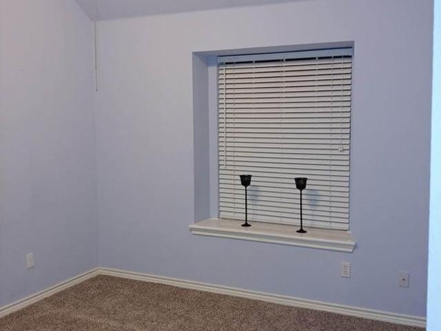 Room for rent in Denton, Texas