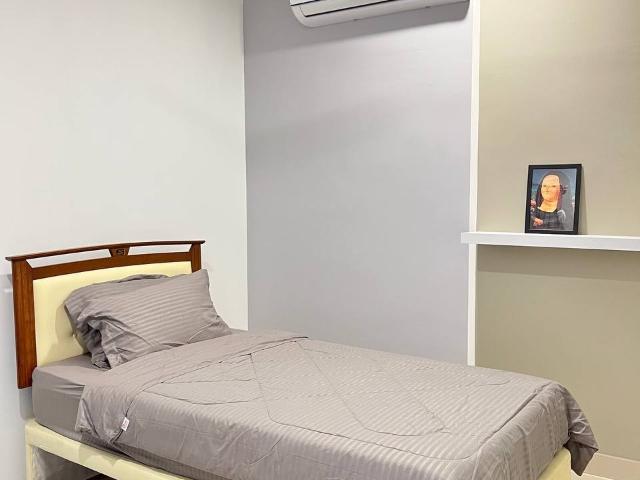 Room for rent in PJU 6, Petaling Jaya