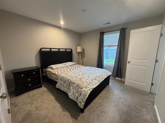 Room for rent in Portage, Ohio