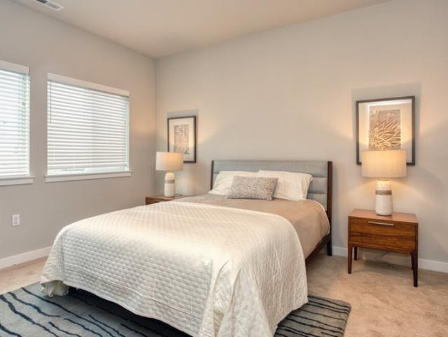 Room for rent in South Hill, Washington