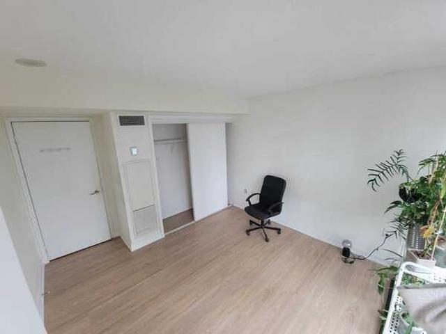 Room for rent in Toronto, Ontario