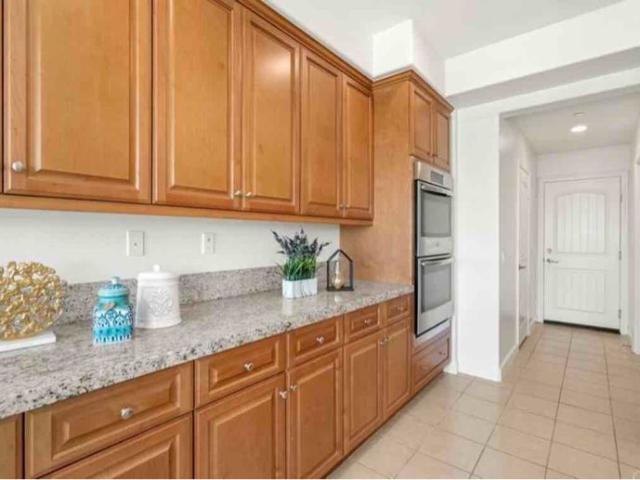 Room for rent in Chino, California
