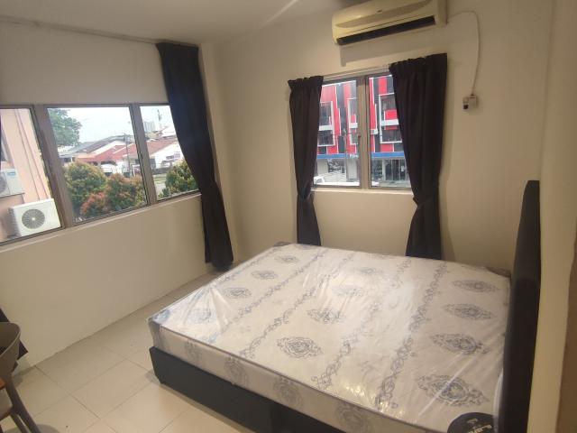Room for rent in Petaling, Damansara Damai