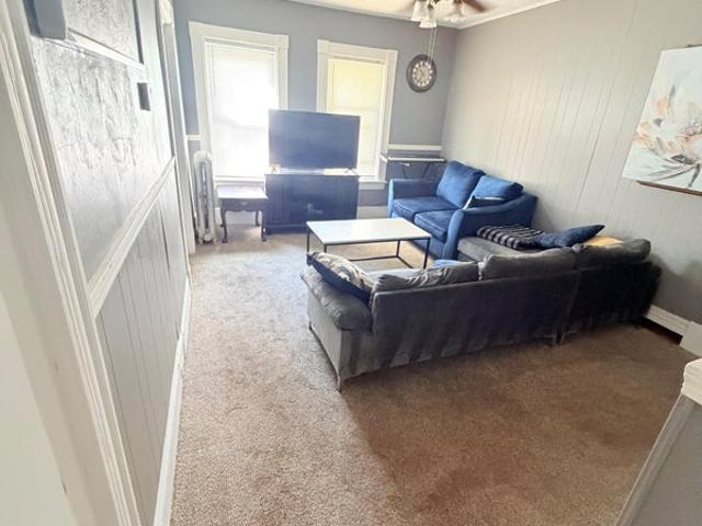 Room for rent in New Hampshire