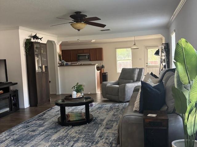 Room for rent in Texas