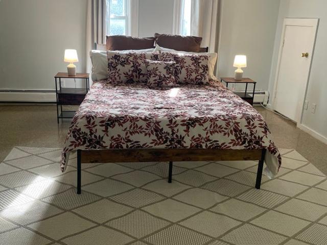 Room for rent in West Haven, South Central Connecticut Planning Region