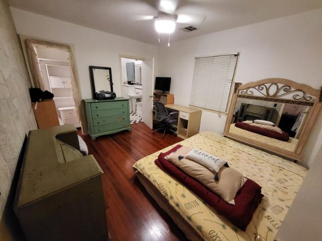 Room for rent in West Hollywood, California