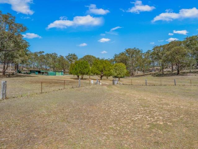 Cottage for sale in Howes Valley, Singleton Council