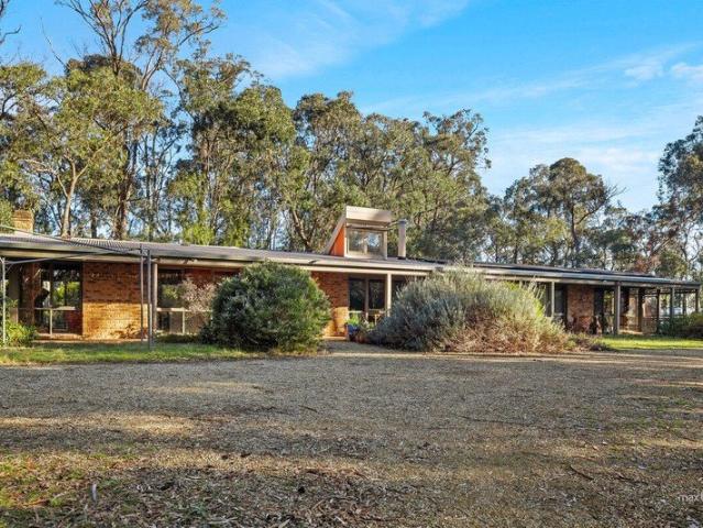 House for sale in Camerons Creek, Victoria