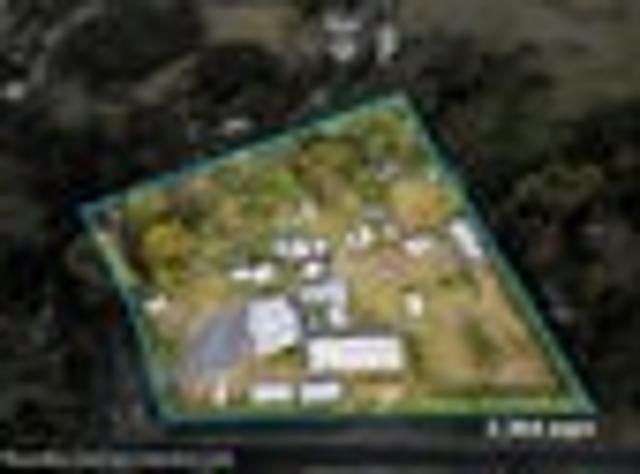 House for sale in Awhitu