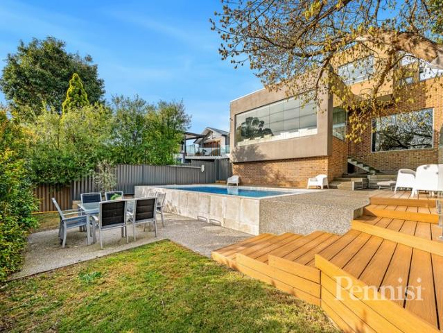 House for sale in Essendon West, Melbourne