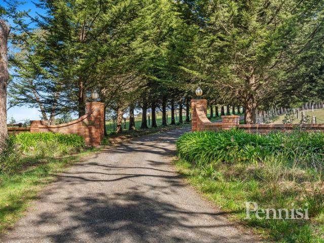 Land for sale in Macedon, Shire of Macedon Ranges