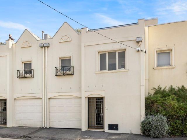 Townhouse for sale in Camerons Creek, Victoria