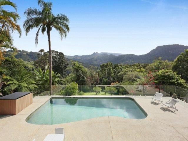 Cottage for sale in Fernbrook, Queensland