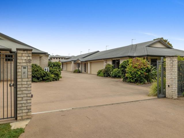 Apartment for sale in Wilsonton, Toowoomba