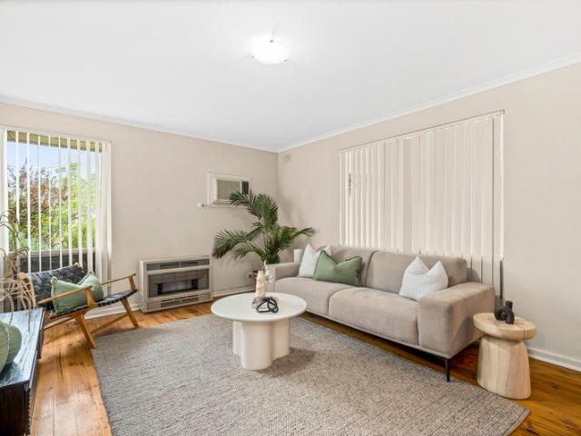 House for sale in Huntfield Heights, Adelaide