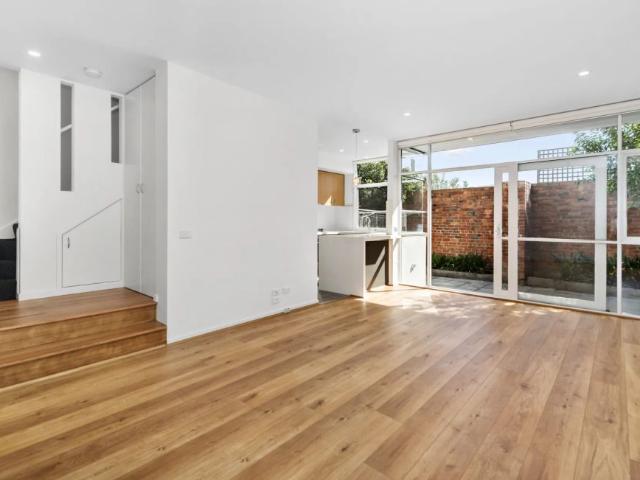Townhouse for rent in Camerons Creek, Victoria
