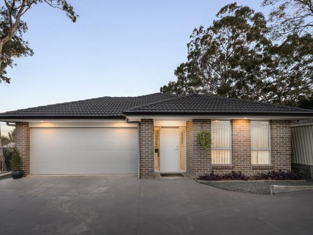 House for sale in Seven Hills