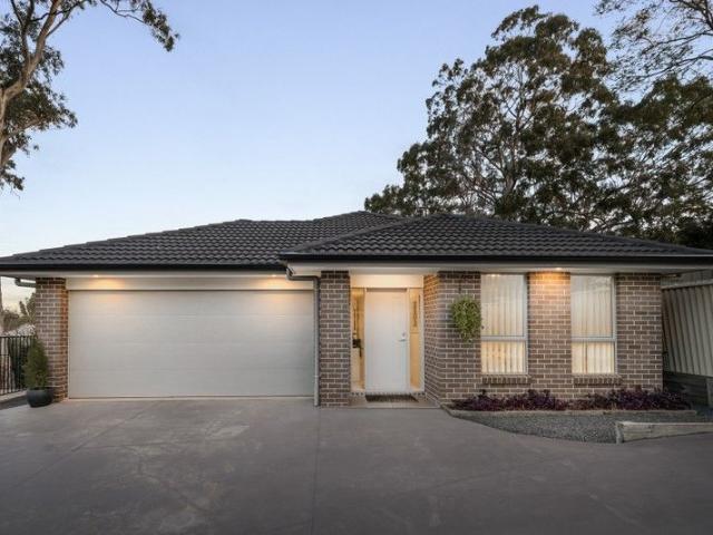 House for sale in Seven Hills