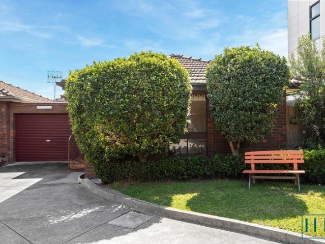Villa for sale in Brunswick West, Melbourne