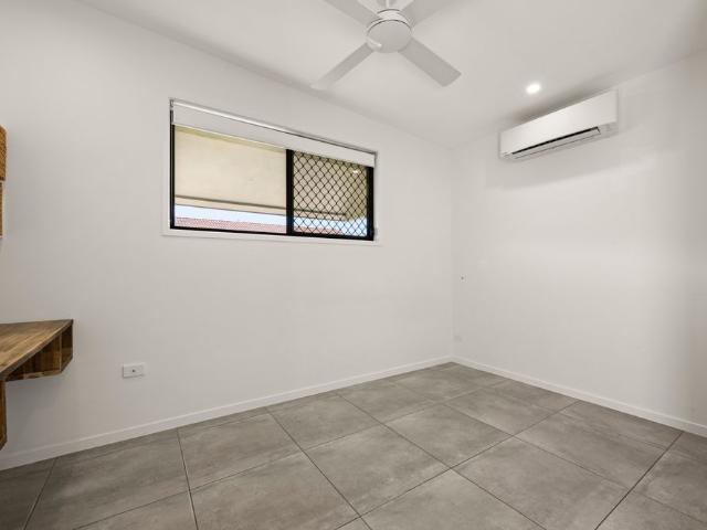 Granny Flat for rent in Kings Creek, Queensland