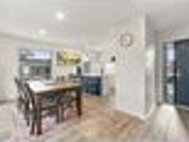 House for sale in Faringdon Borough, Rolleston